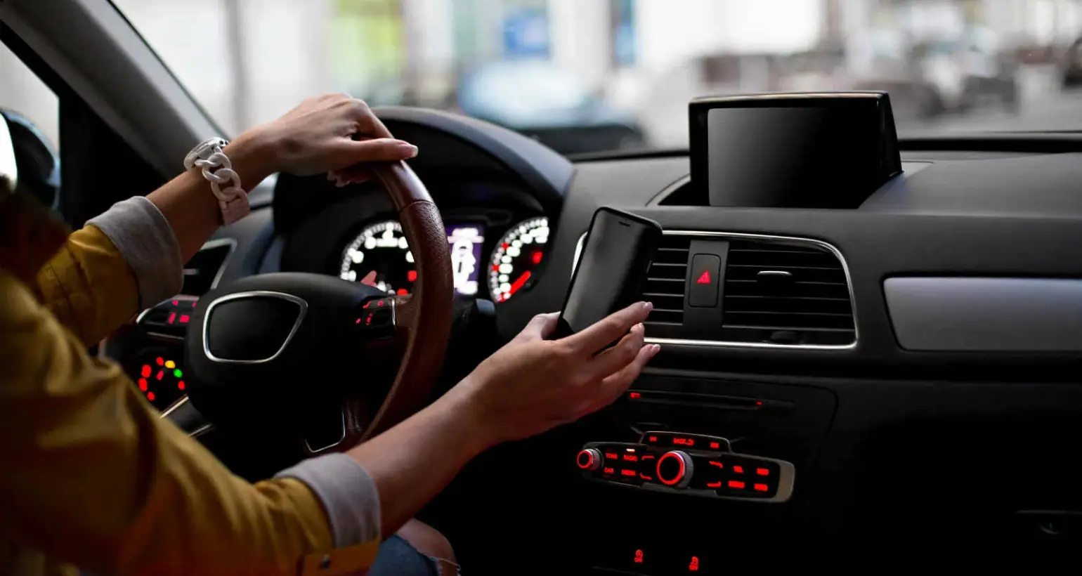 Top 5 most interesting car gadgets for gift giving